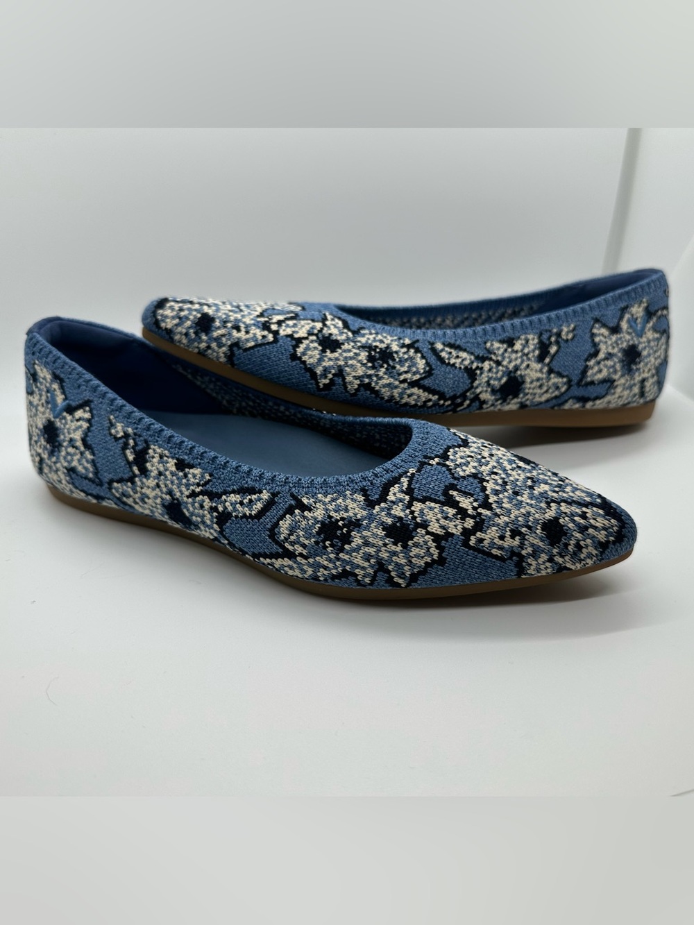 Vivaia Blue Floral Knit Pointed Ballet Flats